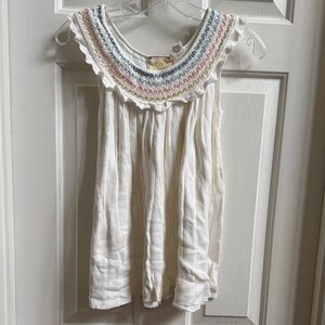 Embroidered White Sleeveless Top